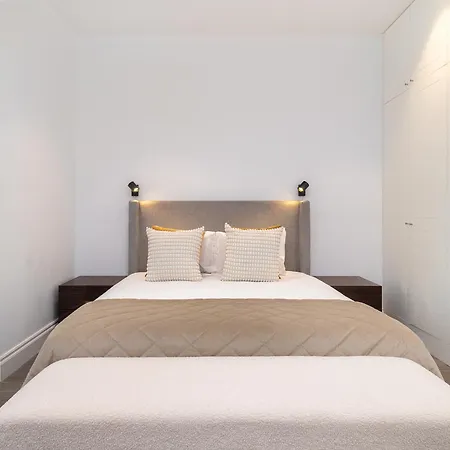 Whome Stylish Oasis With Patio Near Parque Eduardo Vii Apartman Lisboa